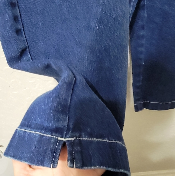 Tommy Hilfiger capris - Picture 5 of 6